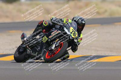 media/Sep-11-2022-SoCal Trackdays (Sun) [[81b7e951af]]/Turn 16 (945am)/